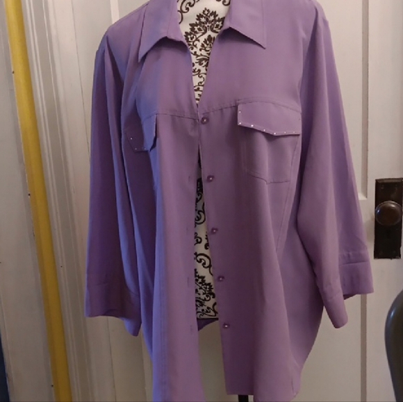 Maggi Barnes  Women Lilac  Button Down Sequin Pocket Blouse Size  2X 22/24 - Picture 1 of 12